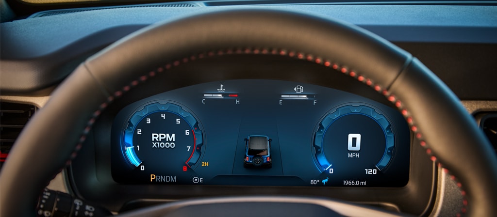 The Digital Instrument Cluster on a 2025 Ford Bronco® SUV