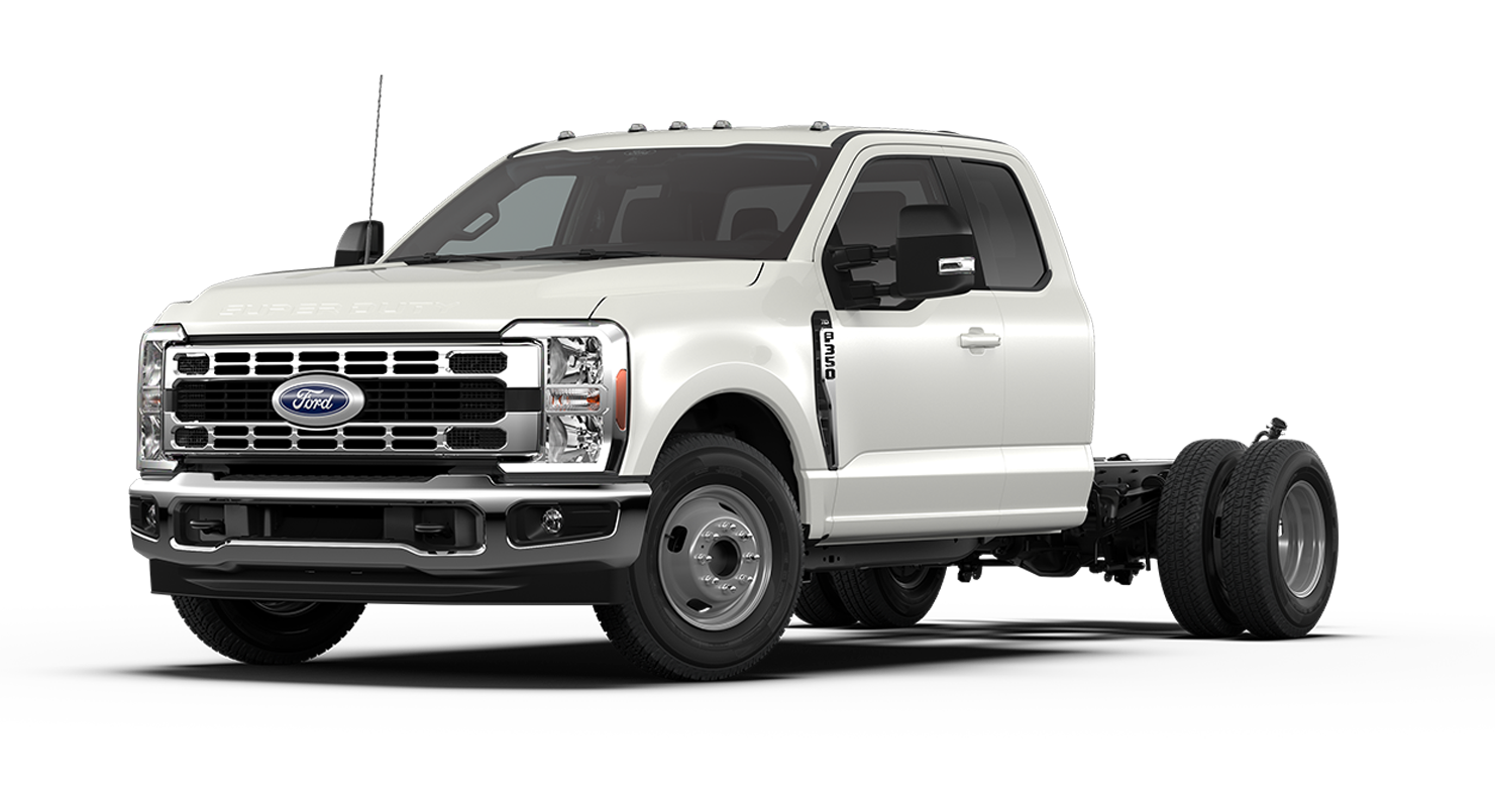 2026 Ford Super Duty® Chassis Cab F-350® XLT in Avalanche
