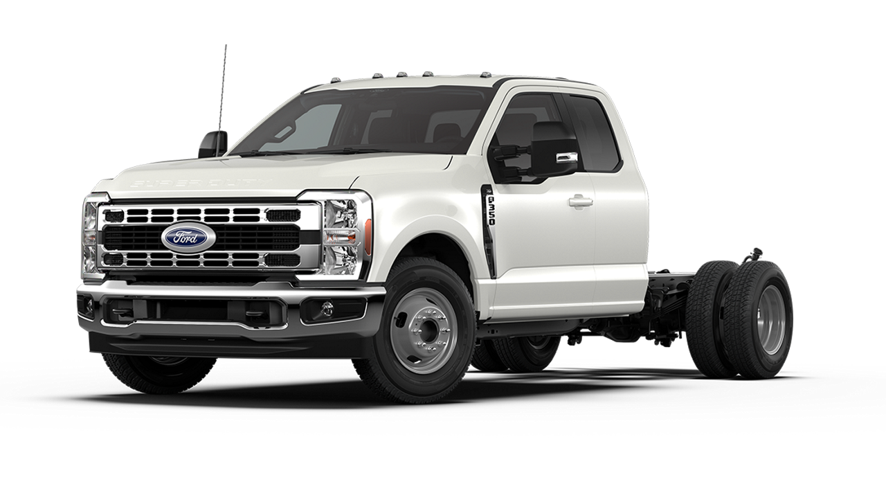 2026 Ford Super Duty® Chassis Cab F-350® XLT model