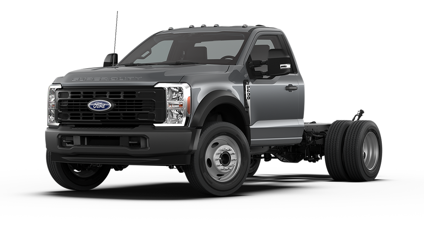 2026 Ford Super Duty® Chassis Cab F-600® XL in Carbonized Grey