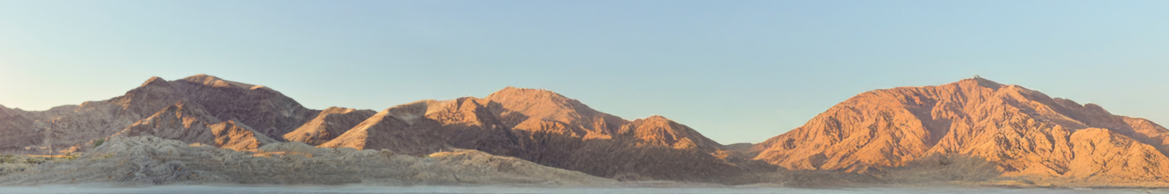 Desert mountain range background