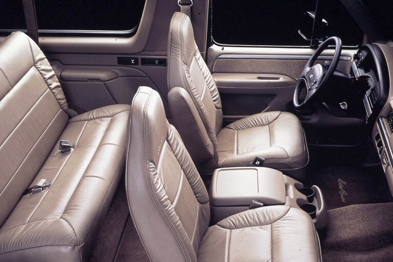 96 Bronco Interior 1990 96 Ford Bronco Consumer Guide Auto The 2021 Ford Bronco Suv Is Ready For Rugged Terrain Trail Emiko Cartledge