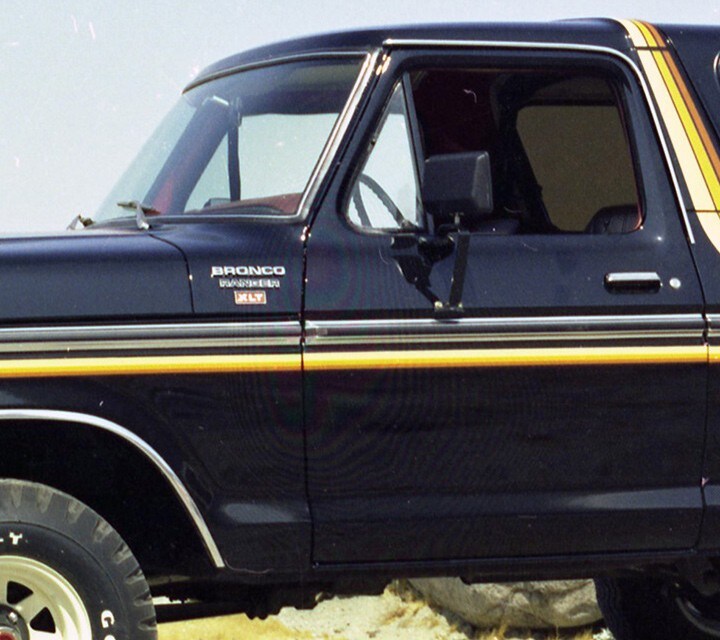1978 Ford Bronco with free wheeling package 