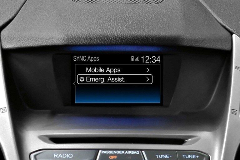 Sync display showcasing option for 911 assist