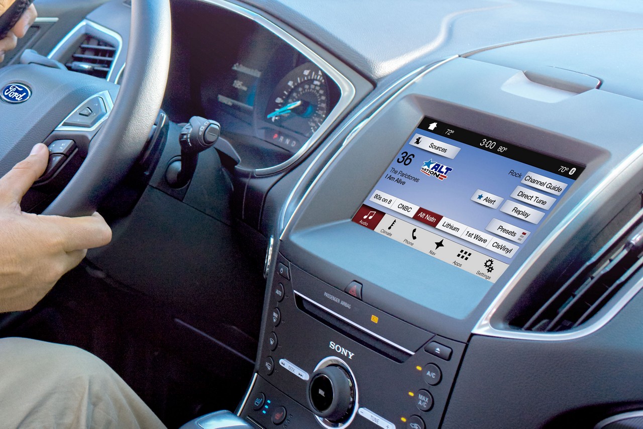 SYNC® 3 and SYNC | Hands-free, Smart Entertainment & Vehicle Information  Systems | Ford.ca