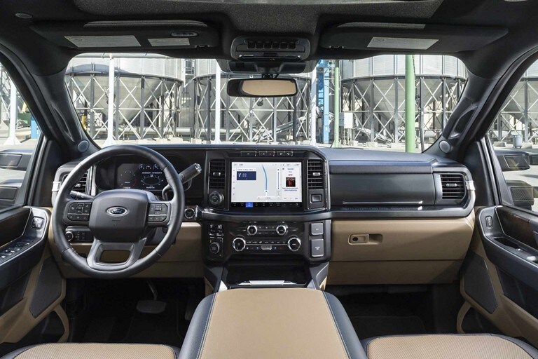 2023 Ford Super Duty® Chassis Cab showing the Steering Wheel and centre console