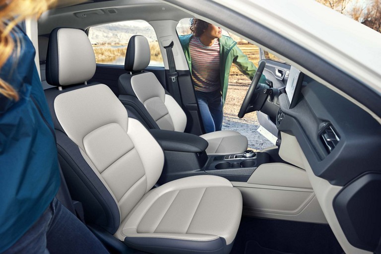 2024 Ford Escape® Platinum SUV Model Details & Specs Ford.ca