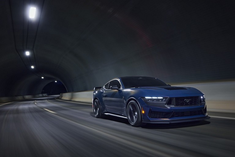 2025 Ford Mustang® Dark Horse™ | Model Details & Specs | Ford.ca