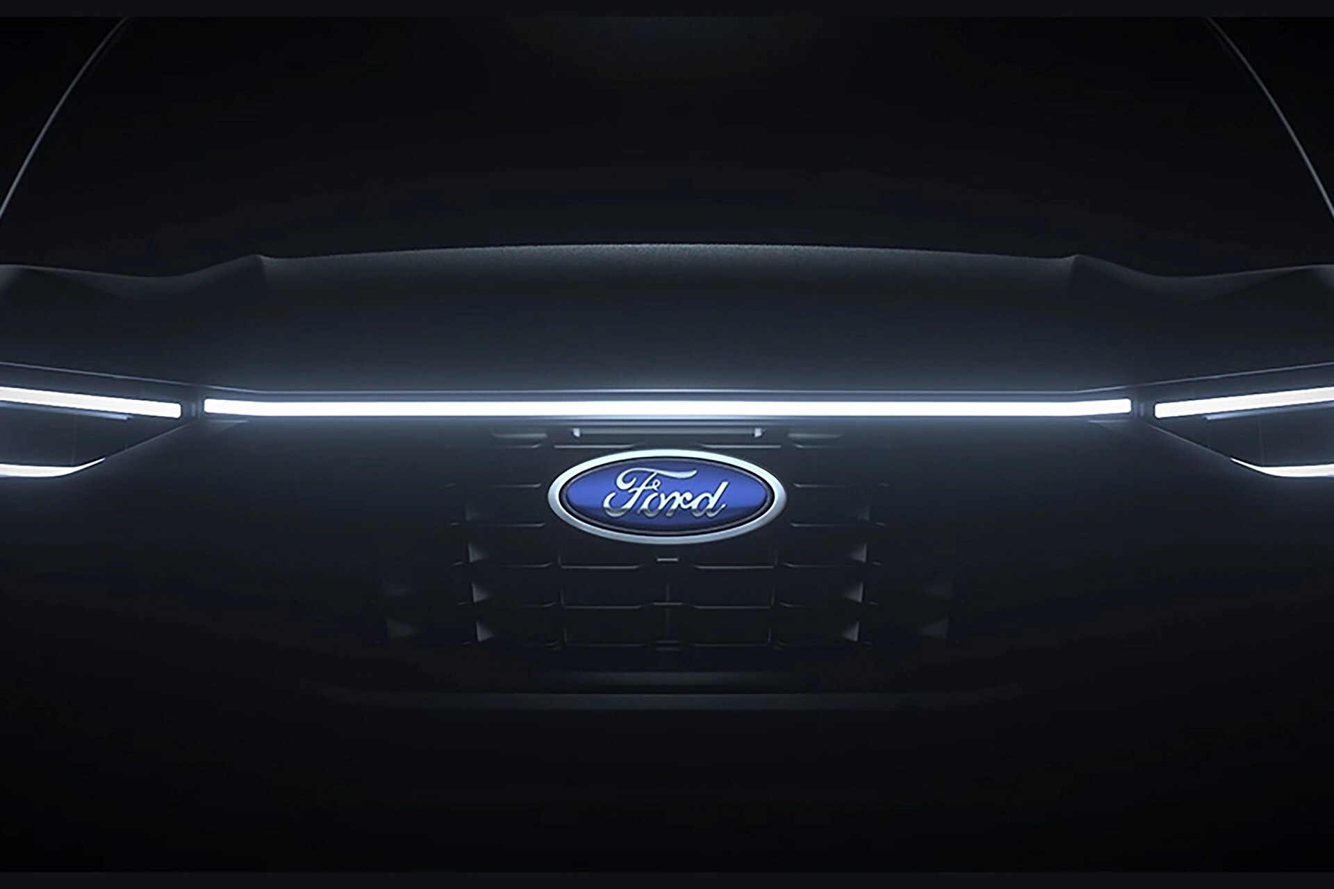 Close-up of the LED light bar on the 2026 Ford Escape® SUV