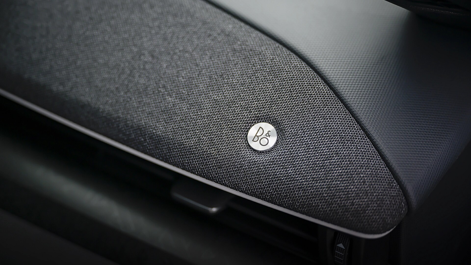 Speaker in a 2025 Ford Mustang Mach-E®