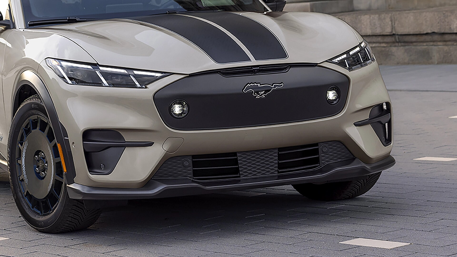 Unique grille shield and integrated LED fog lamps on the 2025 Ford Mustang Mach-E® Rally model