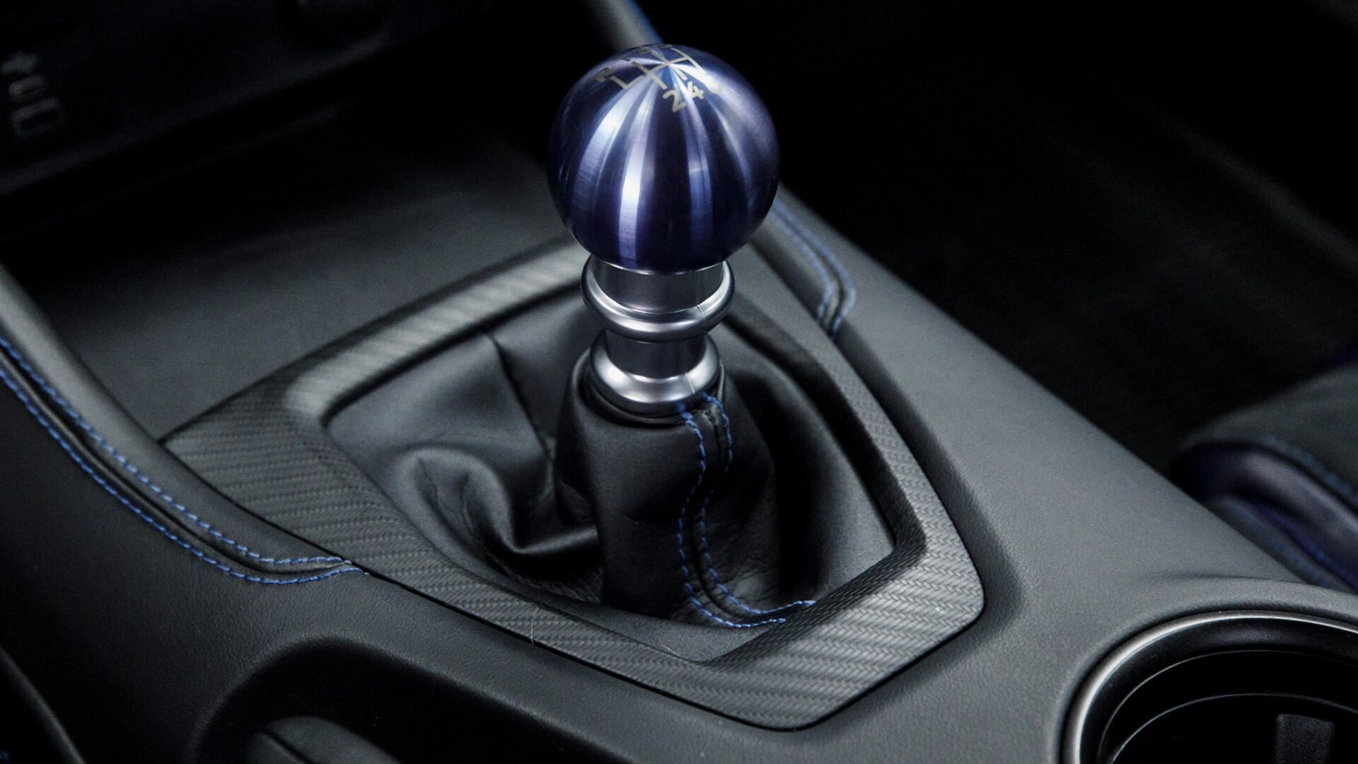 2025 Mustang® Dark Horse™ unique titanium Anodized Blue shift knob