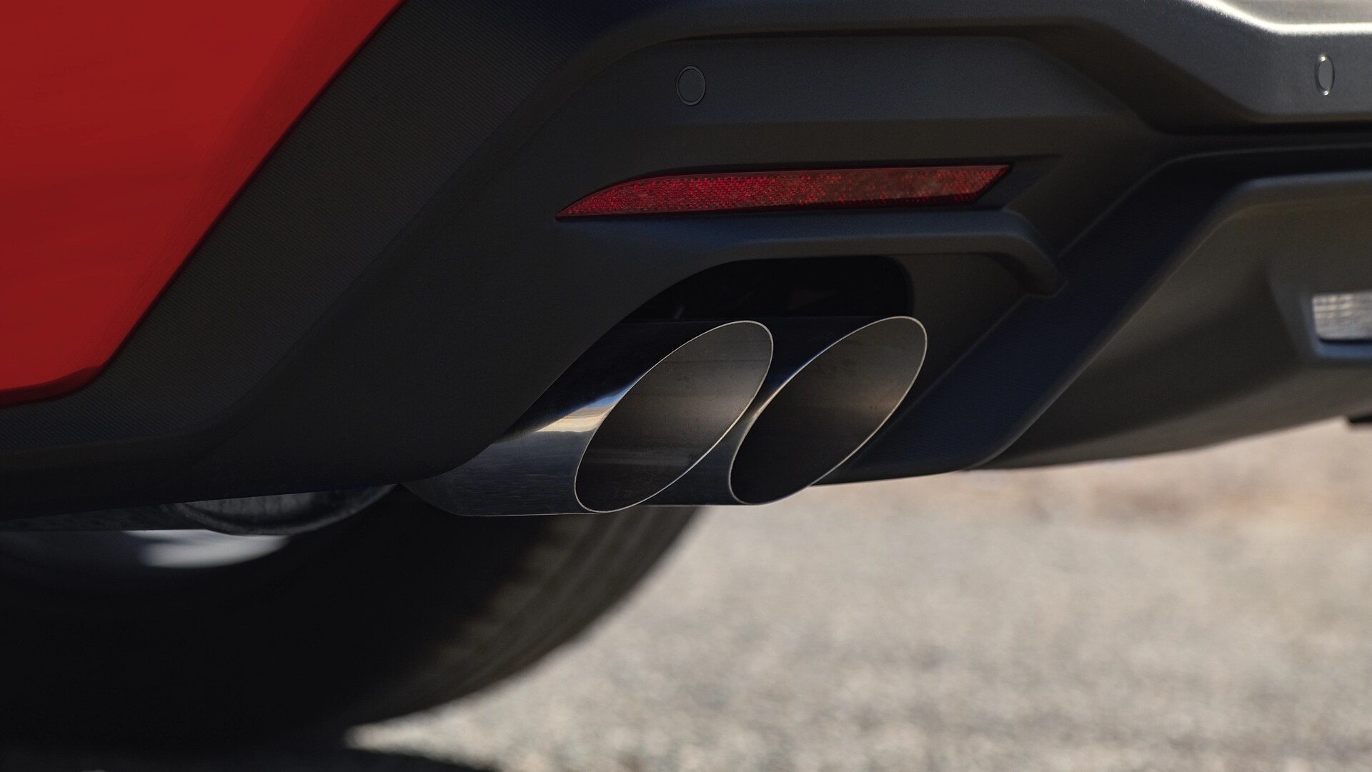 2025 Ford Mustang® active valve performance exhaust with quad chrome tips