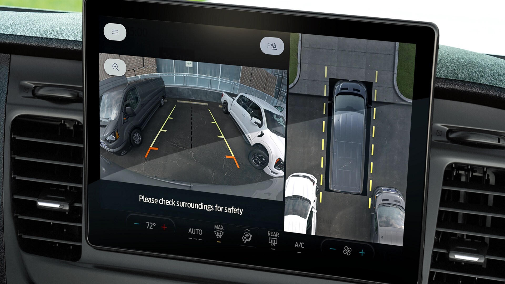Close-up of the 2025 Ford Transit® Van 360-Degree Camera split screen view