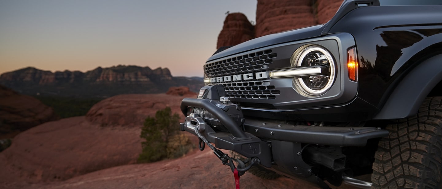 2024 Ford Bronco® Badlands™ model in Shadow Black with available Ford Accessory Heavy Duty Modular Front Bumper