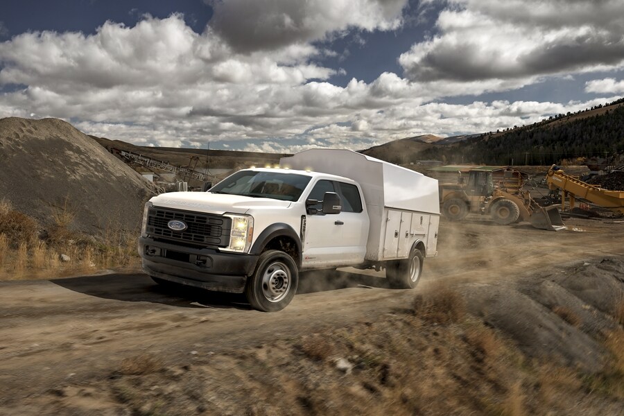 2023 Ford Super Duty® Chassis Cab with utility cab and utility box at worksite