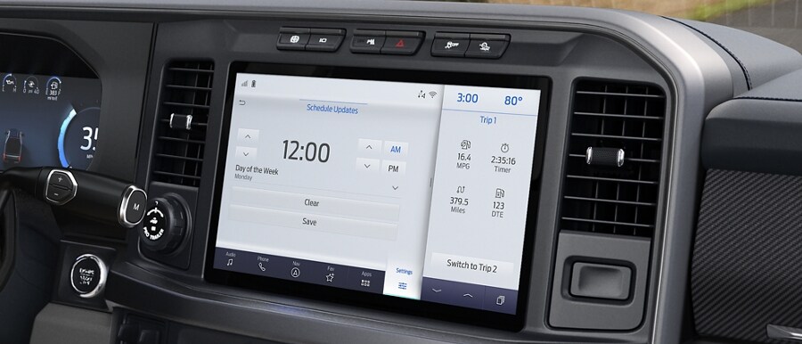2023 Ford Super Duty® centre screen showing information on demand