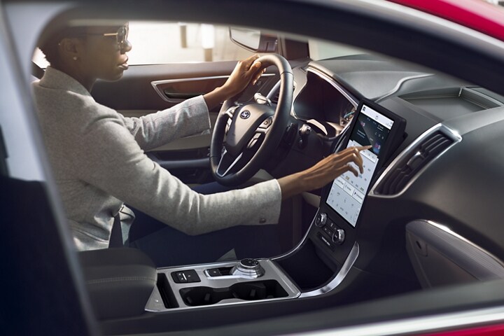 2021 Ford® Edge SUV | Photos, Colours & 360° Views