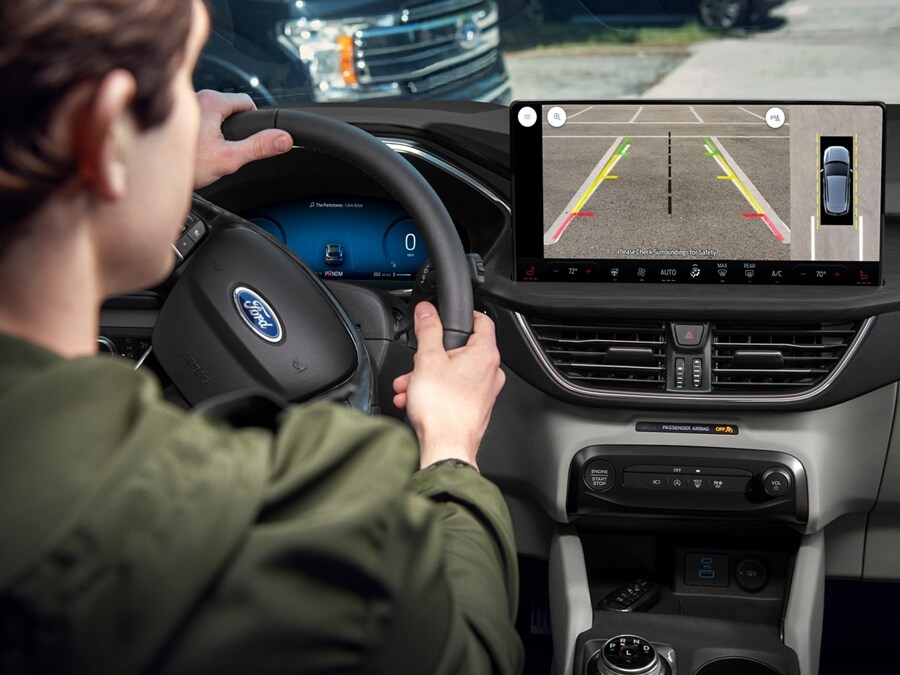 2024 Ford Escape® SUV | Technology Features | Ford.ca