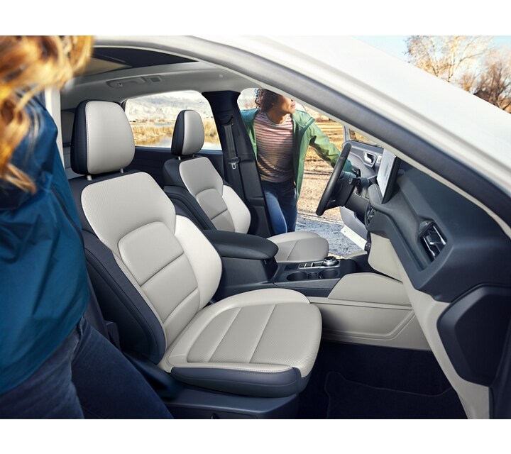 2025 Ford Escape® SUV Pricing, Photos, Specs & More Ford.ca