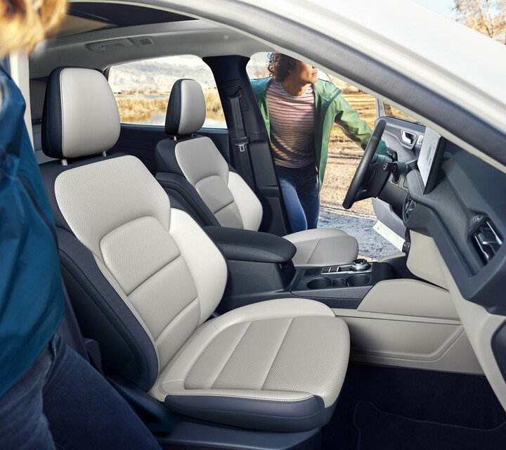 2025 Ford Escape® SUV Pricing, Photos, Specs & More Ford.ca