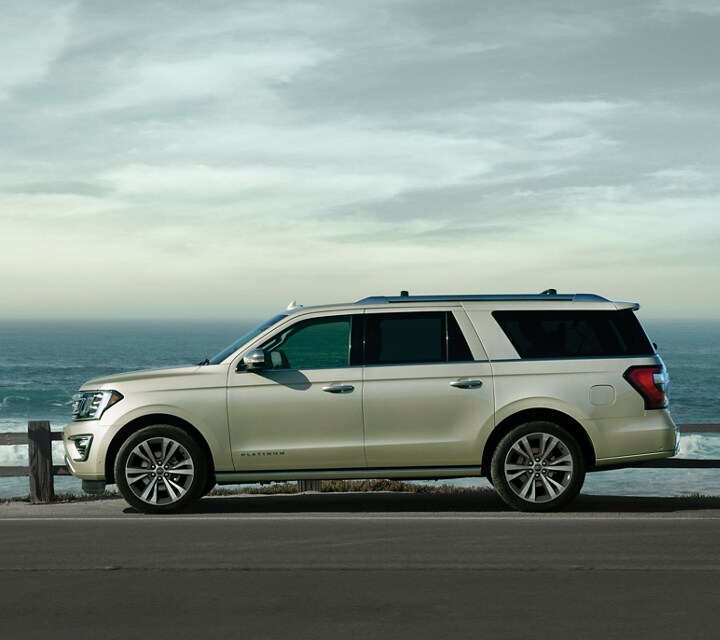 2021 Ford® Expedition SUV | Built To Command