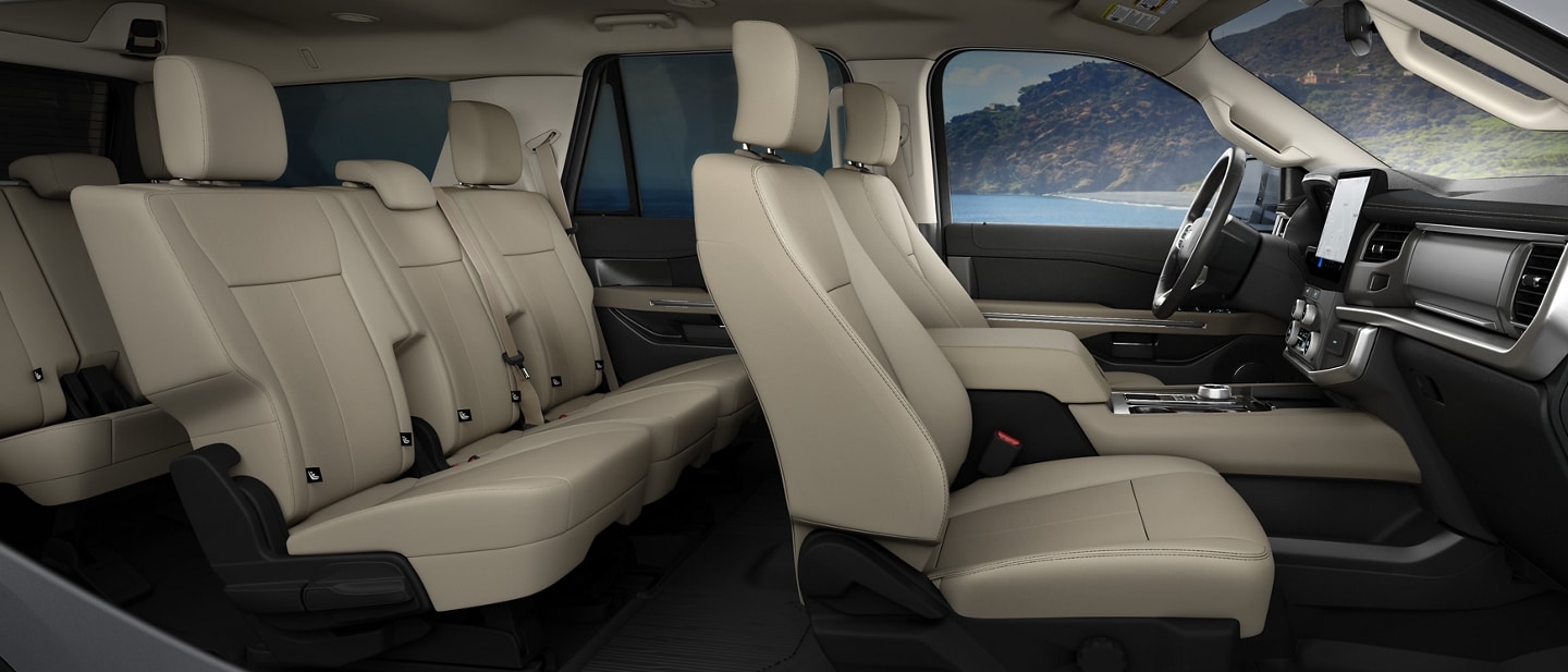 A shot of the interior of a 2023 Ford Expedition SUV with XLT Special Edition Package