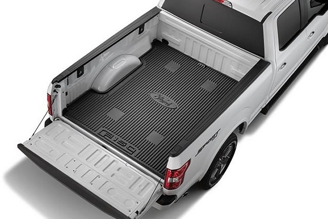 2023 Ford F-150® truck bed mat with liftgate opened