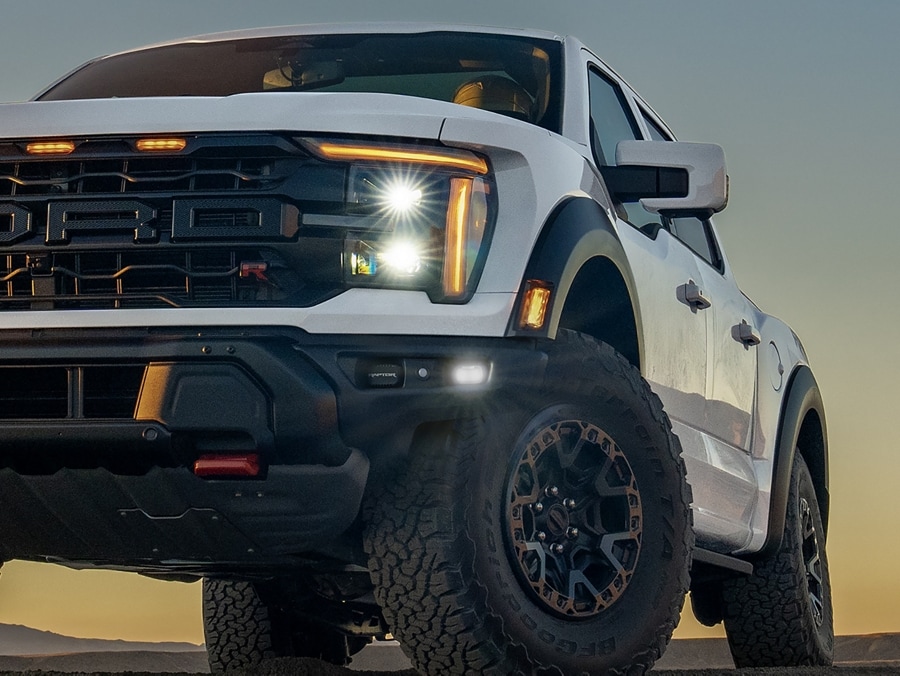 2025 Ford F150® Truck OffRoading Ford.ca