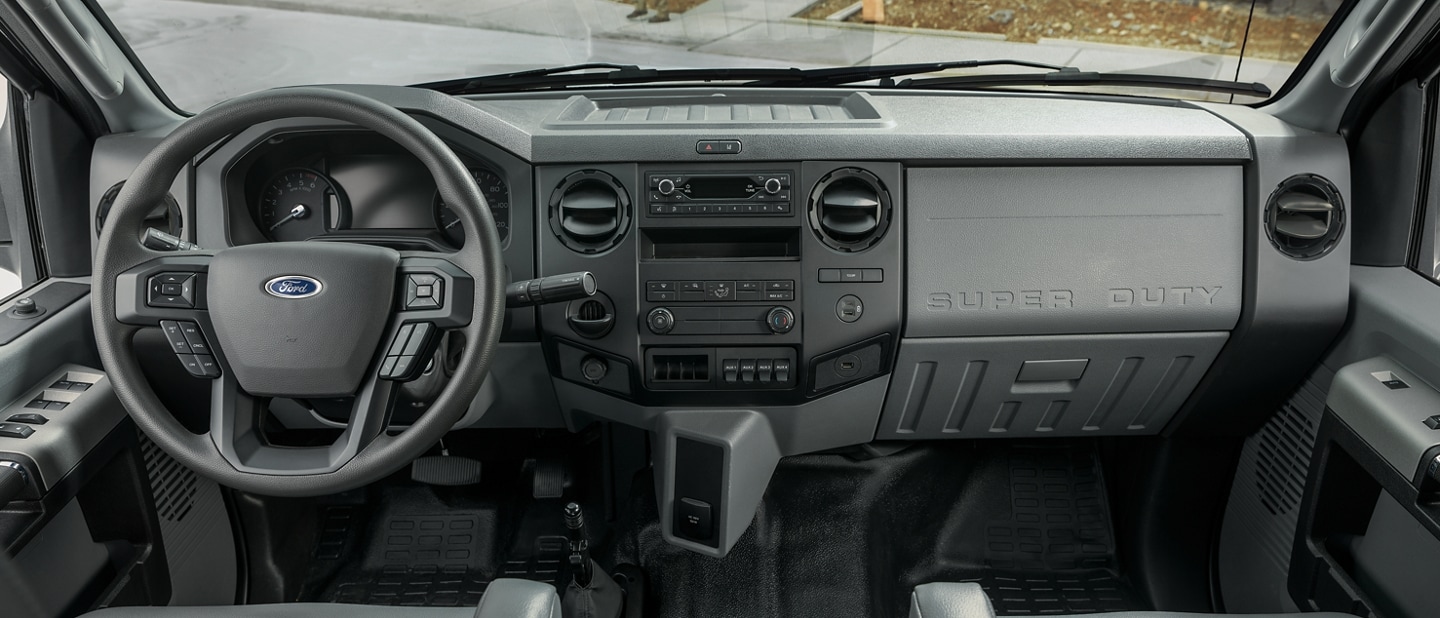 2025 Ford F-750® Regular Cab front interior