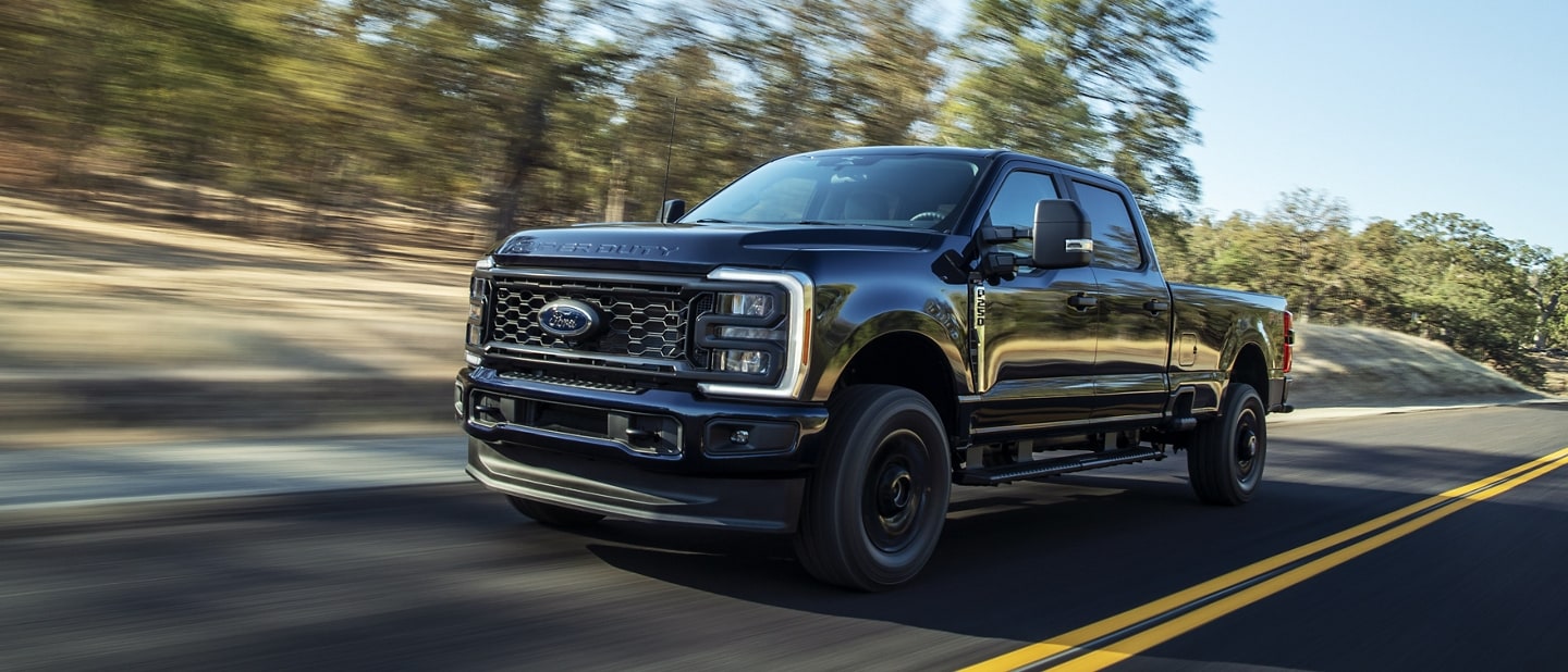 2025 Ford Super Duty® Truck Performance Features Ford.ca