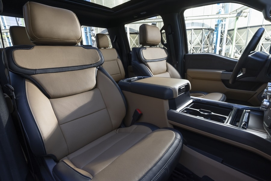 Interior of a 2025 Ford Super Duty® LARIAT® model