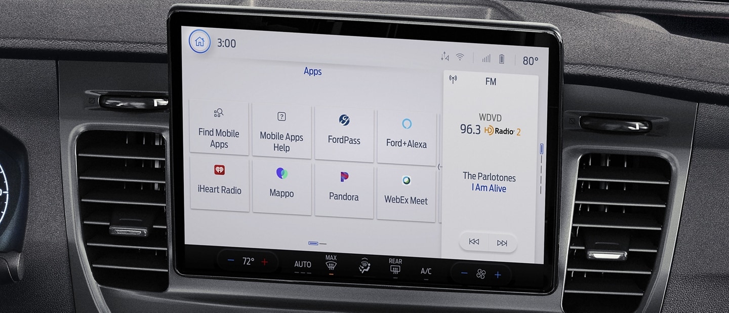 Shot of the medium-size console of a 2023 Ford Transit® van